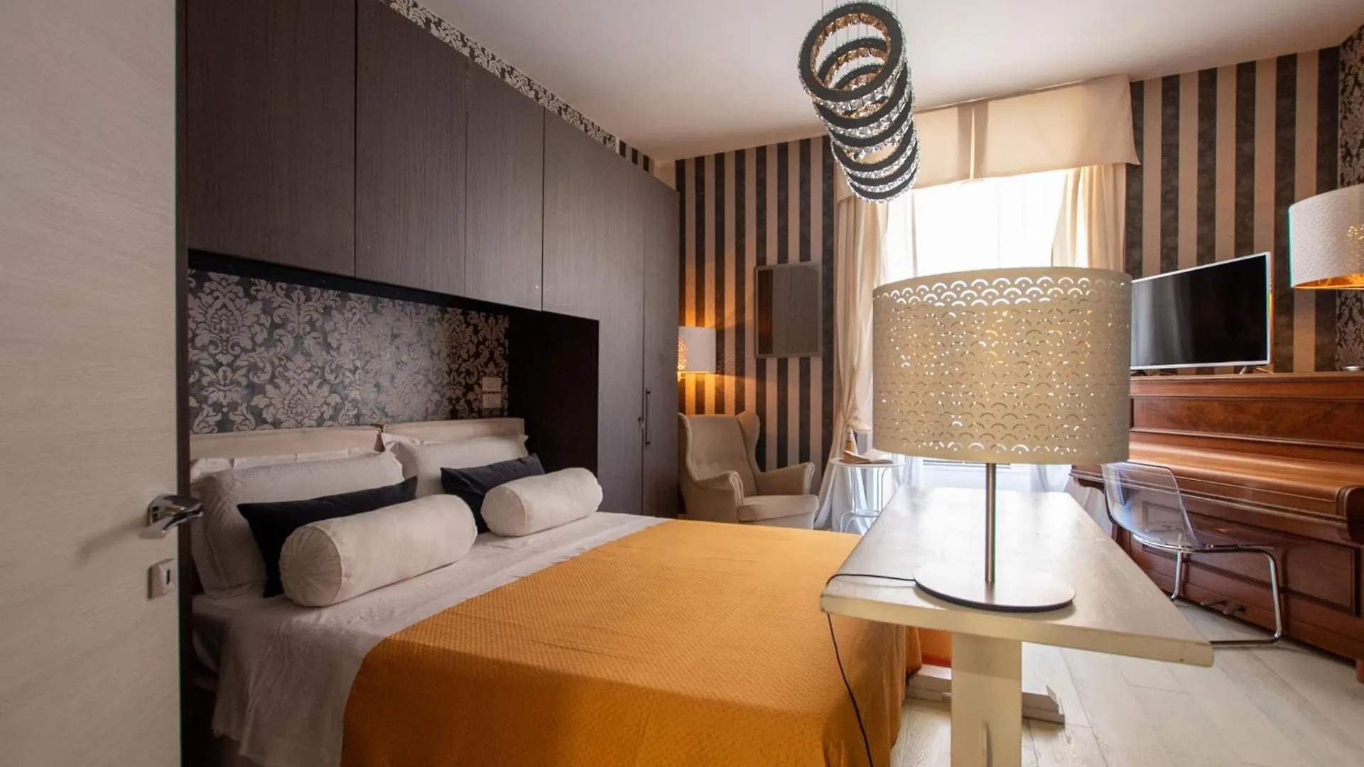 Smart House Colosseo By Barbarhouse Apartment Rome Italy
