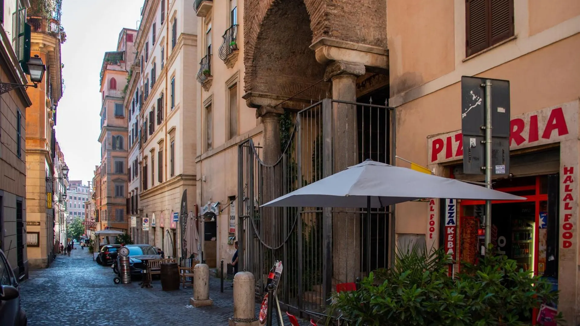 Smart House Colosseo By Barbarhouse Apartment Rome Italy