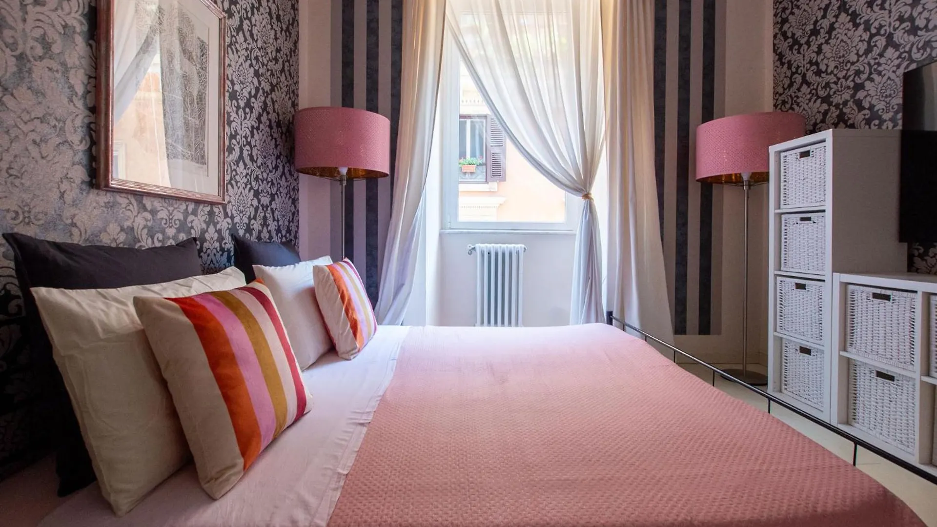 Smart House Colosseo By Barbarhouse Apartment Rome 0*,  Italy